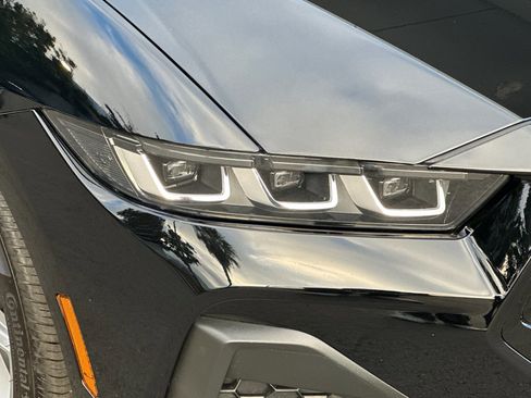 Used 2024 Ford Mustang GT Premium image 11