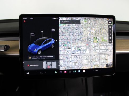 Used 2021 Tesla Model Y Long Range image 15