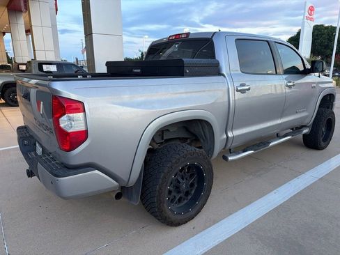 Used 2017 Toyota Tundra Limited w/ Limited Premium Package RWD image 13