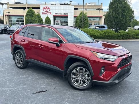 Used 2025 Toyota RAV4 XLE Premium w/ Weather Package AWD/4WD image 2
