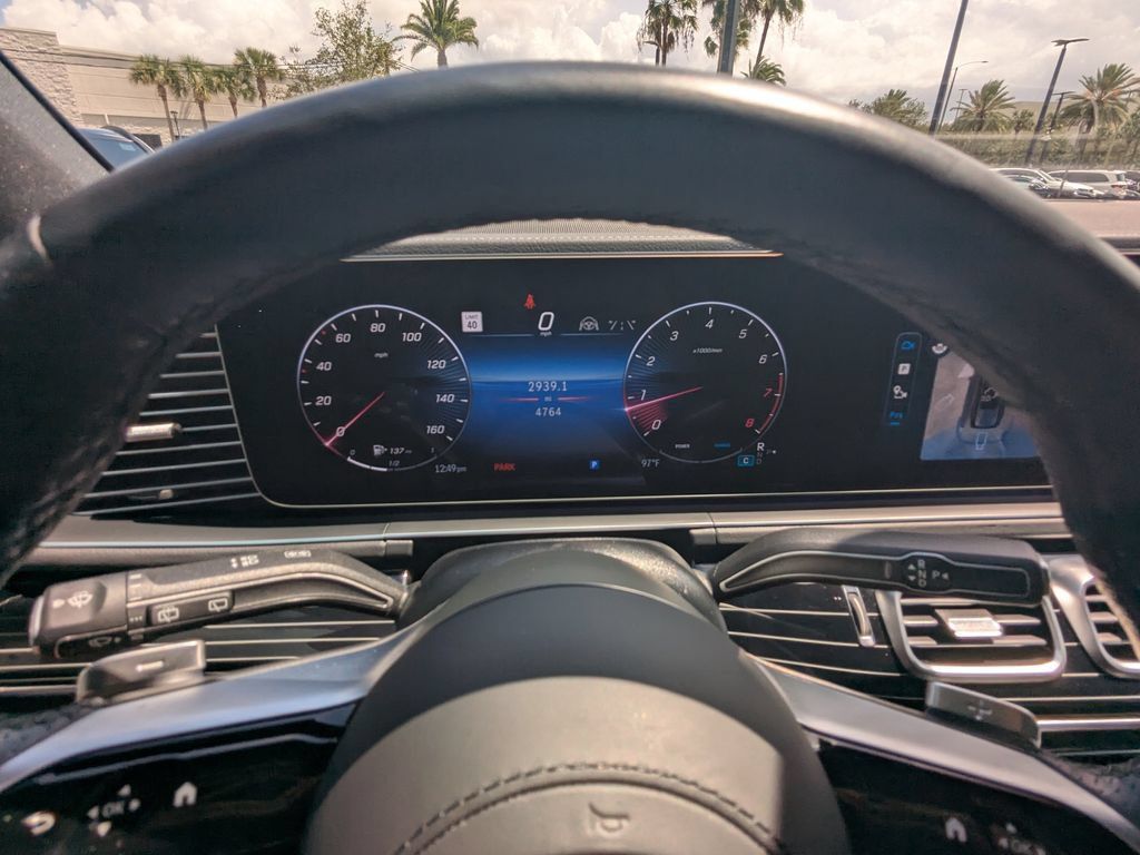 Certified 2025 Mercedes-Benz GLS 580 4MATIC image 14
