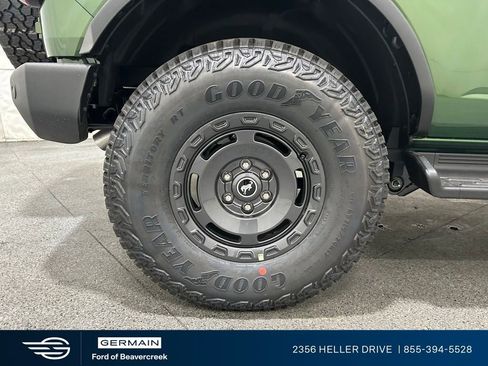 New 2025 Ford Bronco Outer Banks w/ Sasquatch Package image 10