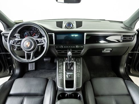 Used 2020 Porsche Macan Base image 20