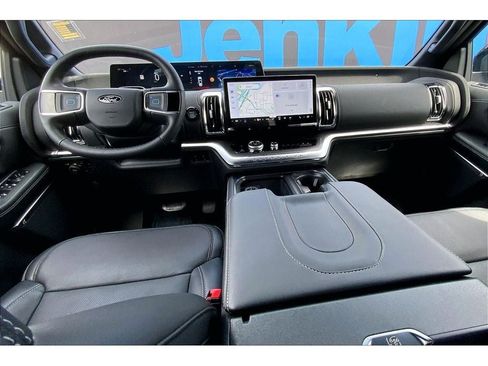 New 2026 Ford Expedition Max Platinum w/ Stealth Appearance Package AWD/4WD image 22