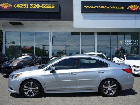 Used 2016 Subaru Legacy 3.6R Limited AWD/4WD image 2