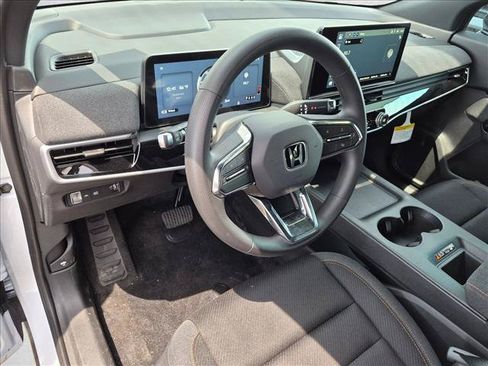 New 2026 Honda Prologue EX image 3