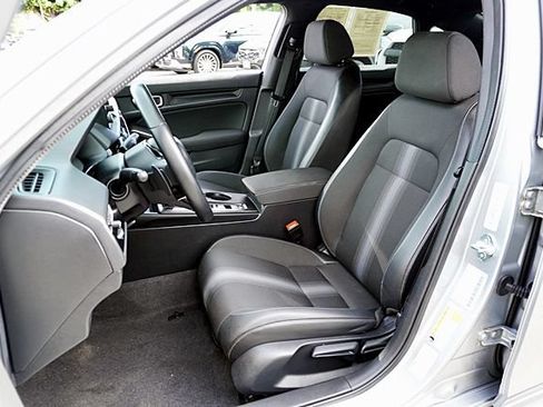 Used 2025 Honda Civic Sport image 14