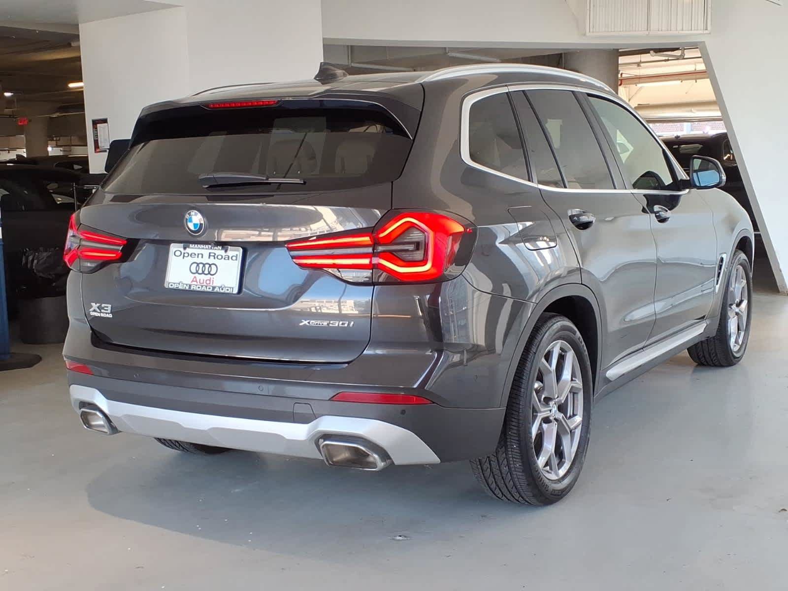 Used 2024 BMW X3 xDrive30i w/ Premium Package AWD/4WD image 4