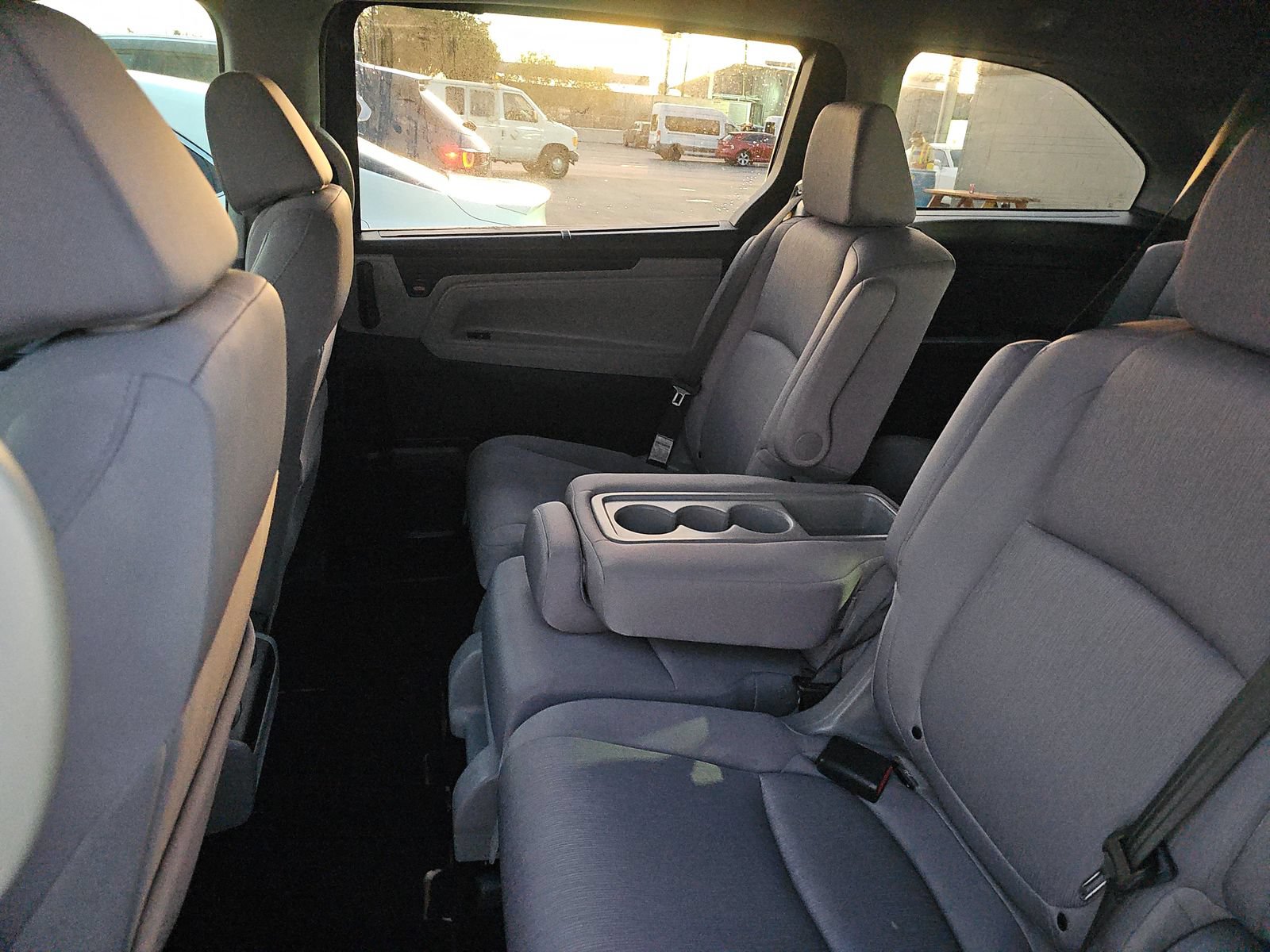 Used 2022 Honda Odyssey EX image 11