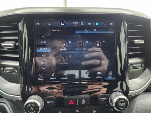 Used 2022 RAM 2500 Big Horn w/ Level C Equiment Group image 54