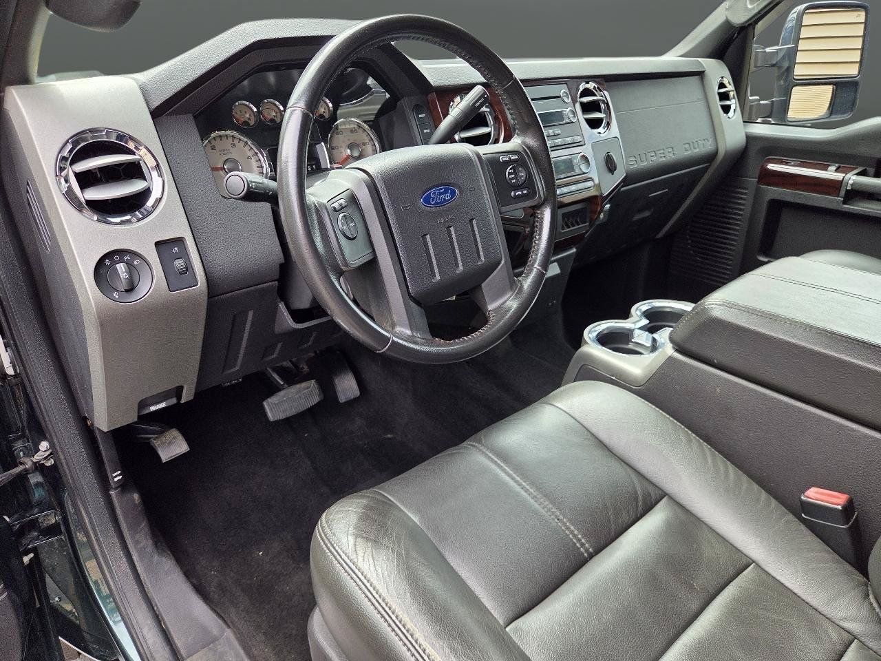 Used 2010 Ford F250 Lariat AWD/4WD image 10