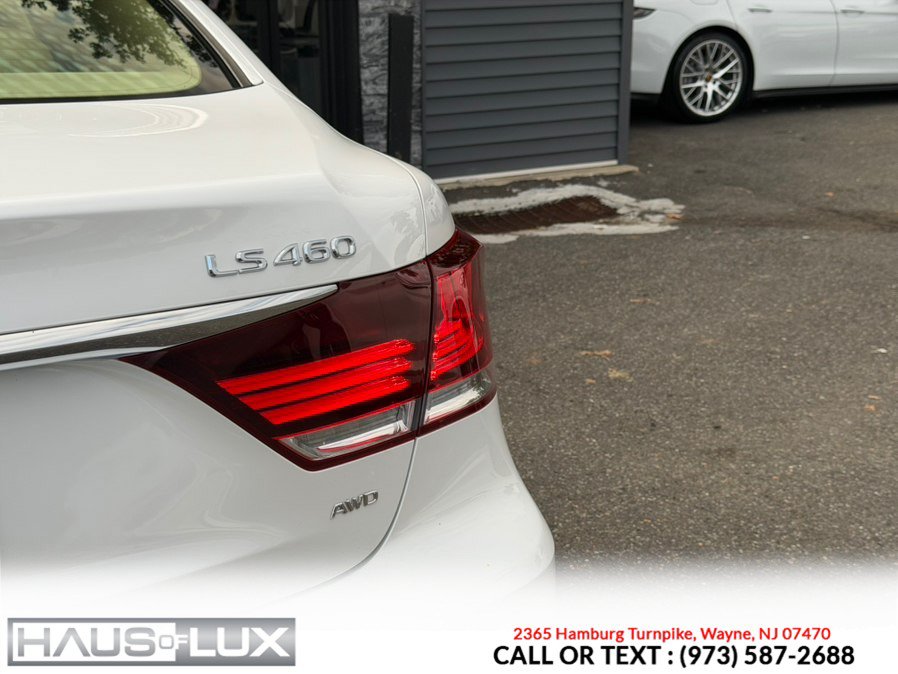 Used 2013 Lexus LS 460 AWD w/ Comfort Pkg image 23