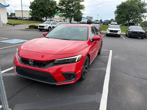 Used 2023 Honda Civic Sport Touring image 18