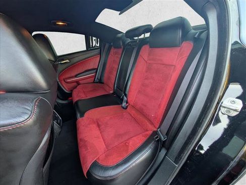 Used 2022 Dodge Charger Scat Pack w/ Dynamics Package RWD image 22