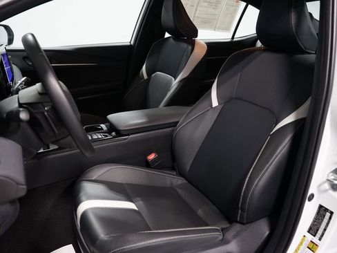 Certified 2025 Toyota Camry SE image 27