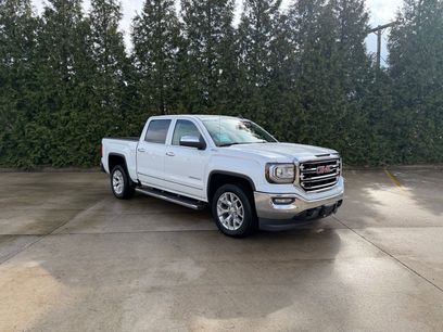 Used 2017 GMC Sierra 1500 SLT w/ SLT Premium Package