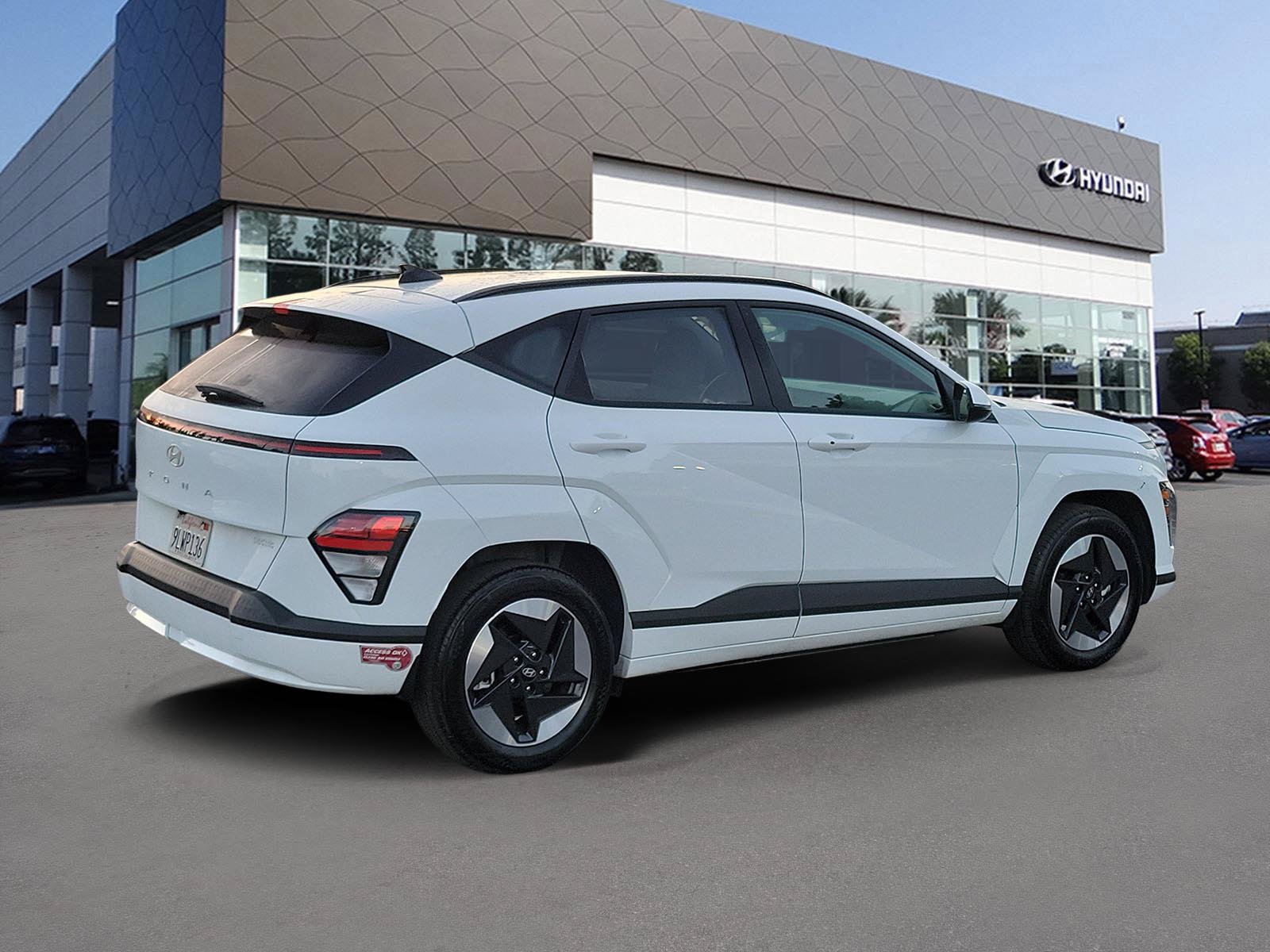 Certified 2024 Hyundai Kona SEL FWD image 2