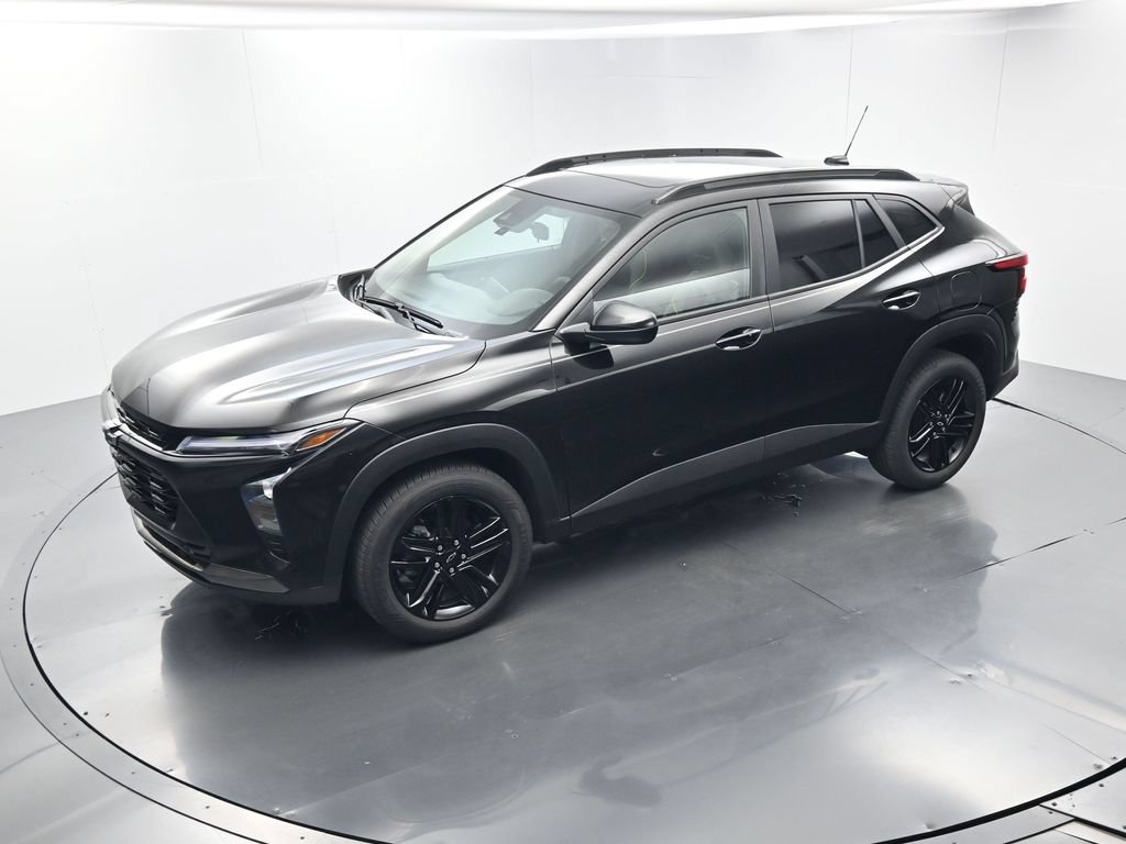 Used 2026 Chevrolet Trax ACTIV w/ Sunroof Package FWD image 29