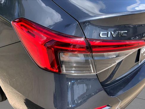 Used 2024 Honda Civic Sport image 27