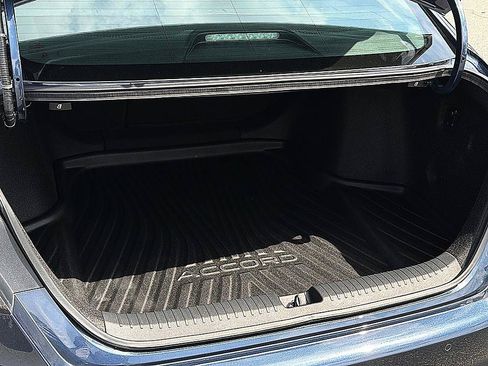 Used 2024 Honda Accord EX-L image 26