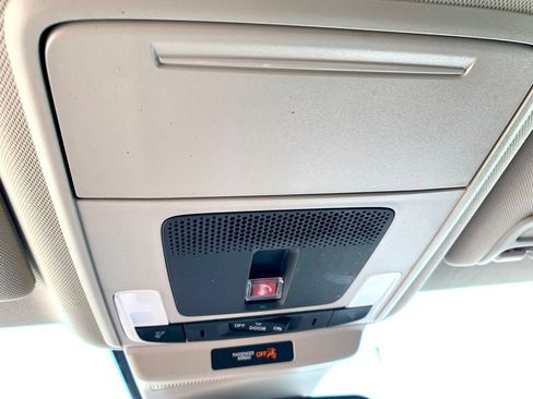 Used 2025 Honda Accord LX image 36