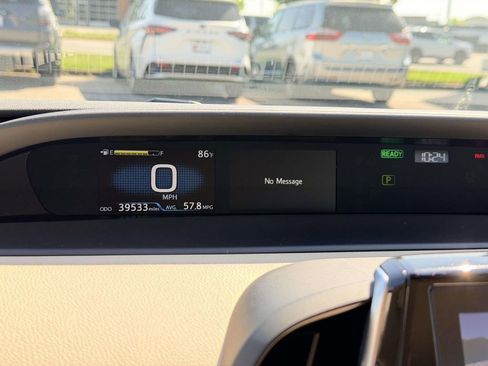 Certified 2021 Toyota Prius Limited image 10