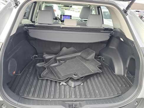 Used 2025 Toyota RAV4 Limited image 13