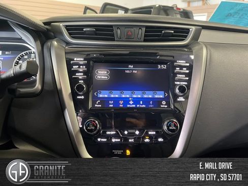 Used 2024 Nissan Murano SL AWD/4WD image 19