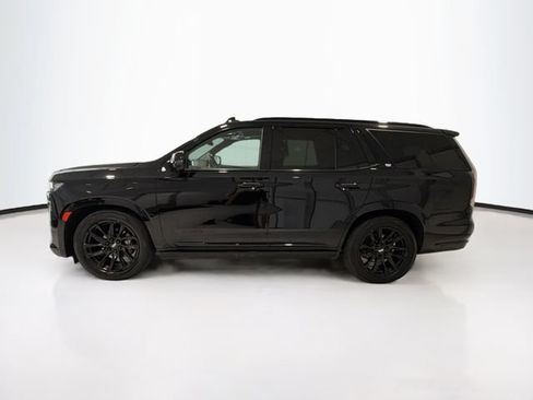 Certified 2023 Cadillac Escalade Sport Platinum w/ LPO, ONYX Package AWD/4WD image 4