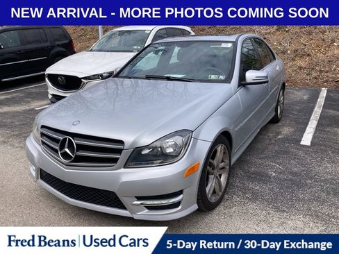 Used 2014 Mercedes-Benz C 300 4MATIC Sedan image 3