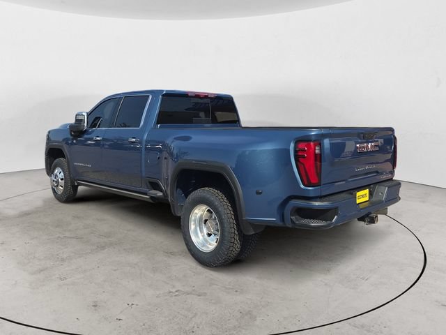 Used 2024 GMC Sierra 3500 Denali w/ Denali Reserve Package AWD/4WD image 7
