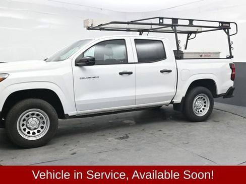 Used 2024 Chevrolet Colorado W/T w/ Safety Package RWD image 3