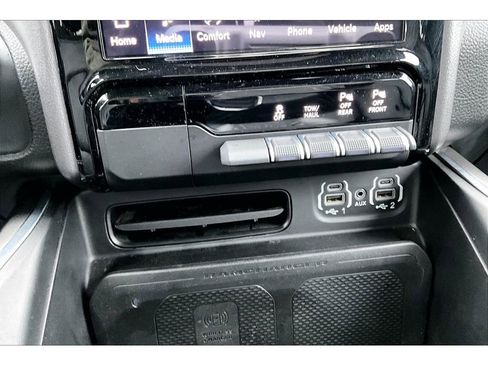 Certified 2023 RAM 1500 Laramie image 29