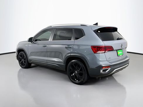 Used 2023 Volkswagen Taos SEL AWD/4WD image 7