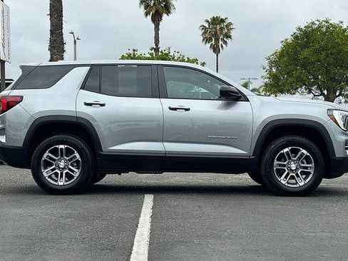 New 2026 GMC Terrain Elevation w/ Technology Package II image 3