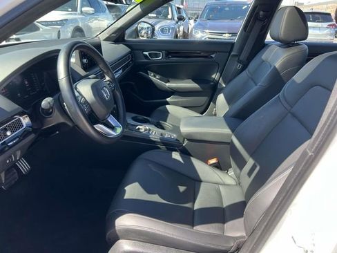 Used 2025 Honda Civic Sport image 16