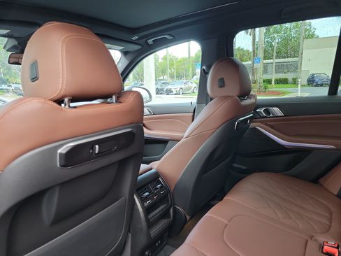 Certified 2024 BMW X5 sDrive40i RWD image 9