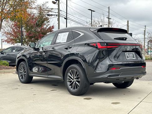 Used 2023 Lexus NX 250 FWD w/ Premium Package image 6