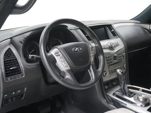 Used 2019 INFINITI QX80 Limited w/ All-Season Package image 9