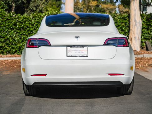 Used 2023 Tesla Model 3 Standard Range RWD image 7