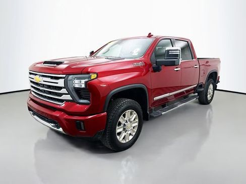 Used 2024 Chevrolet Silverado 3500 High Country image 4