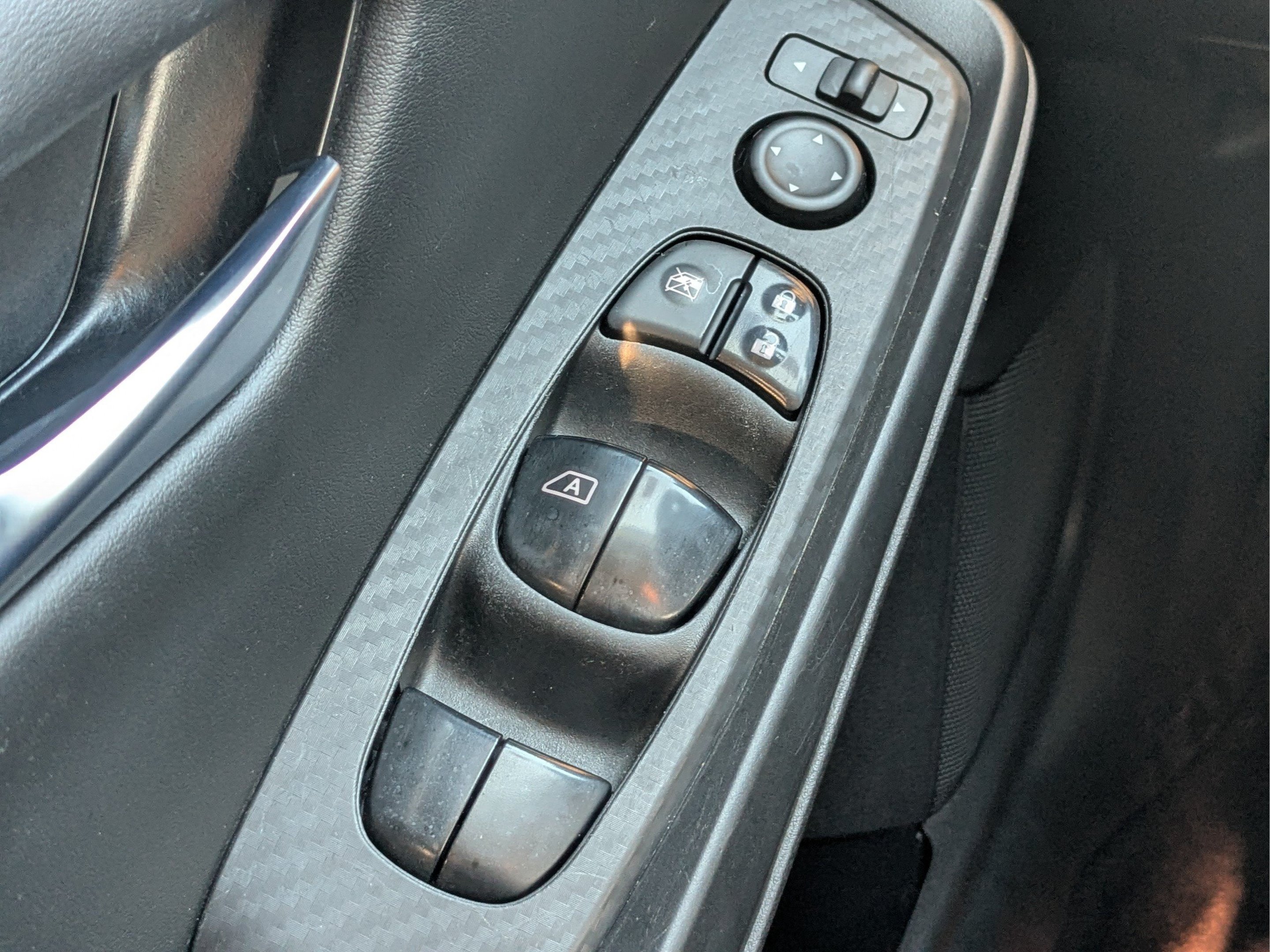 Used 2020 Nissan Sentra S w/ Trunk Package FWD image 15
