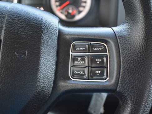 Used 2015 RAM 1500 Express AWD/4WD image 22