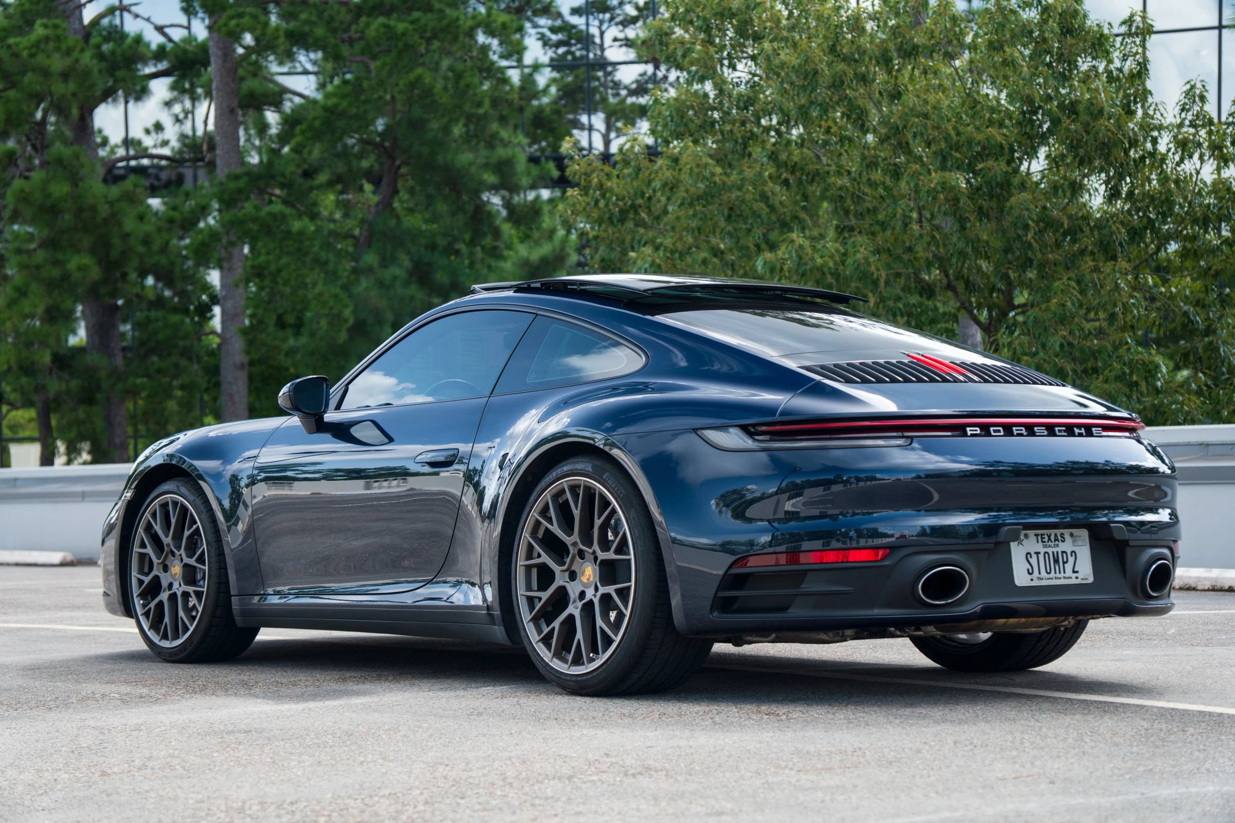 Used 2020 Porsche 911 Carrera RWD image 8