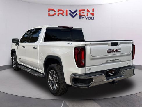 Used 2024 GMC Sierra 1500 SLT w/ SLT Premium Plus Package AWD/4WD image 6