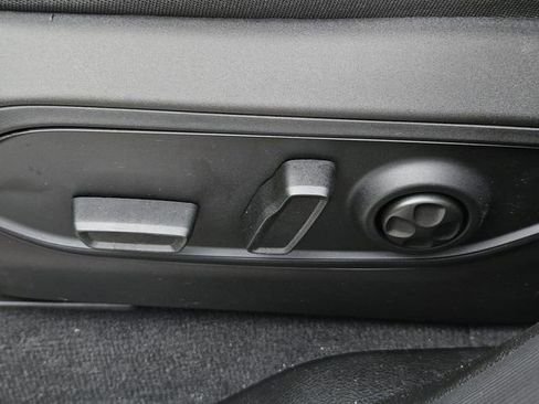 New 2025 Jeep Grand Cherokee Laredo image 26