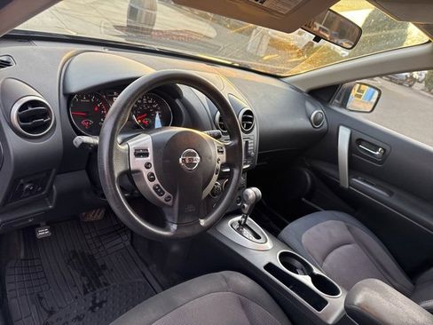 Used 2011 Nissan Rogue SV w/ Premium Pkg image 24