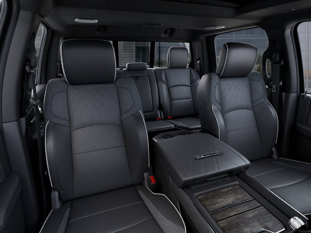 New 2026 RAM 2500 Limited AWD/4WD image 16