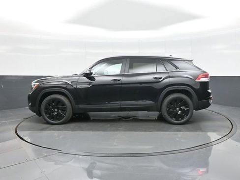 New 2026 Volkswagen Atlas Cross Sport SE AWD/4WD image 4