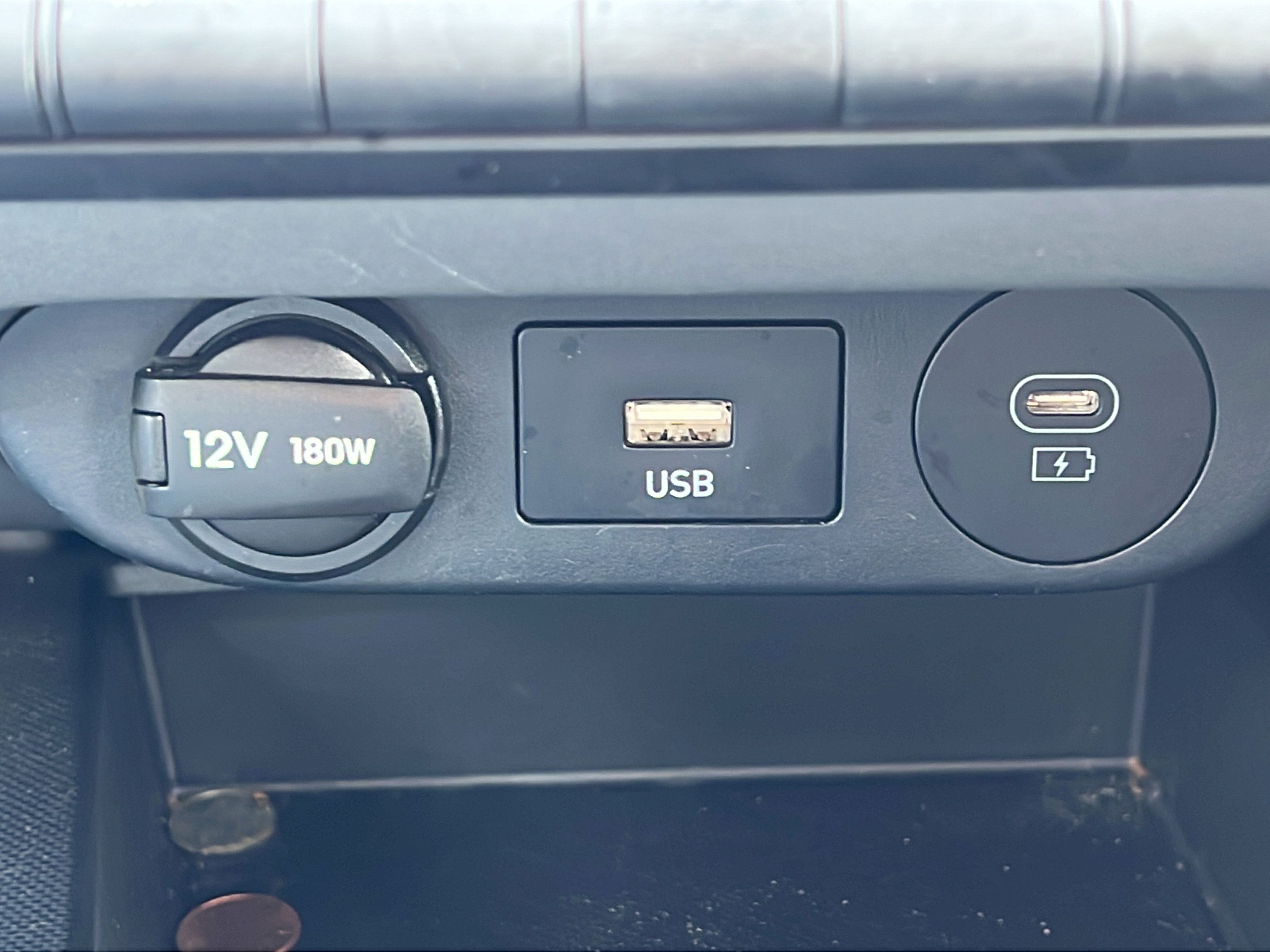Used 2024 Hyundai Elantra SEL FWD image 24